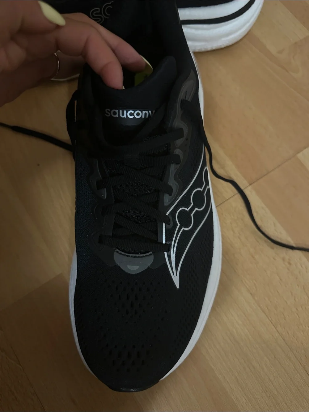 Saucony Ride 19 Running Shoes